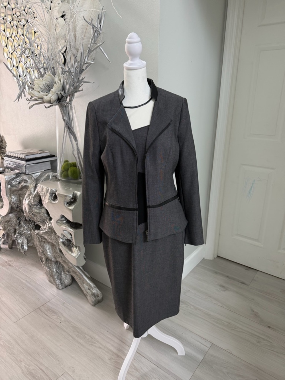 White House Black Market Charcoal Gray Tailored Blazer and Skirt